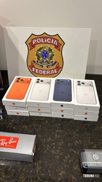 Polícia Federal prende dois passageiros no Aeroporto de Foz do Iguaçu por tráfico internacional de drogas e descaminho