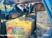 Policia Militar apreende veiculo com fardos de maconha no Jardim Jupira