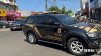 Policia Federal cumpre mandados judiciais referentes a prática de tráfico de drogas em Foz do Iguaçu