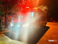 Homem é atacado por cachorro e recusa atendimento médico por estar usando tornozeleira eletrônica