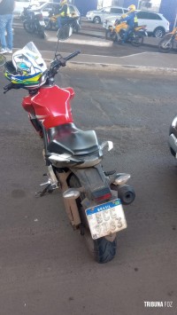 Policia Civil prende dois ladrões de moto em flagrante 