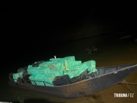 PF, PM e PC apreendem embarcação carregada com 50 mil maços de cigarros em Missal