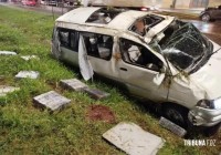 Condutor foge após capota veículo com quase três toneladas de maconha em Ciudad Del Este