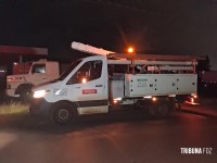 Motorista de carreta fica ferido após acidente na marginal da BR-277