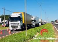 Milagre na BR-277: Motorista sai ileso de grave acidente com auto x carreta