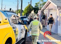 Homem é executado a tiros dentro de Corolla no bairro Três Lagoas 