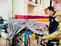 Homem é esfaqueado após briga e acaba morrendo na ambulância do Siate antes de chegar ao hospital