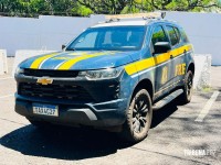 Entorpecente é abandonado às margens da BR-277 após indivíduo perceber fiscalização da PRF Entorpecente é abandonado às margens da BR-277 após indivíduo perceber fiscalização da PRF