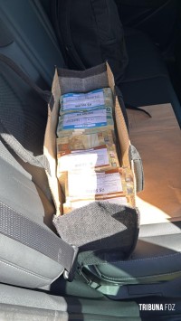 FICCO/PR realiza prisão em flagrante e apreensão de R$ 1 milhão de reais em espécie na cidade de Medianeira
