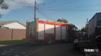 Bombeiros são acionados após inversor pegar fogo em residência no Jardim São Paulo