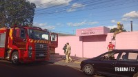 Bombeiros são acionados após inversor pegar fogo em residência no Jardim São Paulo
