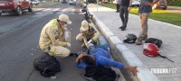 Motociclista paraguaio é socorrido pelo Siate após colisão traseira na Av. das Cataratas