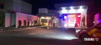 Bombeiros são acionados após incêndio a residência em condomínio fechado no Porto Meira