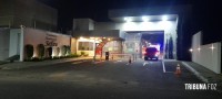Bombeiros são acionados após incêndio a residência em condomínio fechado no Porto Meira
