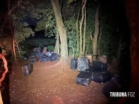 Polícia Federal e BPFron apreendem carga de cigarros paraguaios e veículos em Marechal Cândido Rondon