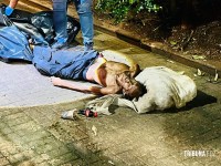 Homem encontrado morto em via pública no centro de Foz será sepultado como indigente 