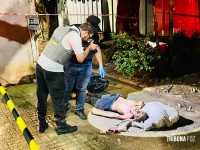 Homem encontrado morto em via pública no centro de Foz será sepultado como indigente 