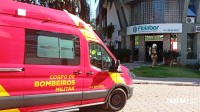 Laboratório que presta serviço para a Prefeitura de Foz pega fogo e mobiliza o Corpo de Bombeiros