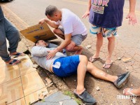 Telhado de comércio desaba e duas pessoas caem de cima da fachada no bairro Três Lagoas