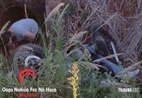 Homem morre após queda de moto na PR-488
