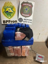 BPFRON e PF apreendem 134,7 Kg de maconha e prendem três homens em Foz do Iguaçu