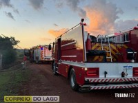 Incêndio em pilha de pneus mobiliza Bombeiros e Defesa Civil em Santa Helena