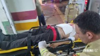 Homem é crivado de bala e é socorrido pelo Siate no Bairro Cidade Nova