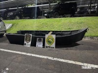 PF e PM e Marinha do Brasil apreendem embarcação com 200 Kg de maconha na fronteira em Foz do Iguaçu