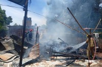 Incêndio destrói casa no Bairro de Nuevo Iguazú em Puerto Iguazu