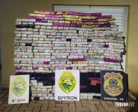 BPFRON, PM e PF apreendem veículo carregado com 442,9 Kg de maconha em Santa Tereza do Oeste