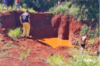 Adolescente morre afogado em poça d