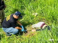 Homem é encontrado morto com arma de fogo na mão após troca de tiros no Jardim Almada