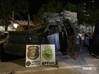 BPFRON e PF apreendem dois veículos carregados com cigarros contrabandeados do Paraguai em Itaipulândia