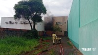 Bombeiros são acionados após incêndio a comércio na Av. Morenitas, no Bairro Porto Meira