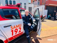 Motociclista fica ferido após colisão com carro e bater contra portão da Igreja no Conjunto Sol de Maio