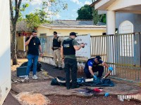 Homem é executado a tiros em frente a igreja no Jardim Dourado