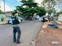Homem é executado a tiros em frente a igreja no Jardim Dourado