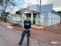 Homem é executado a tiros em frente a igreja no Jardim Dourado