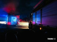 Incêndio atinge ônibus em pátio privado as margens da BR-277 no Bairro Três Lagoas 