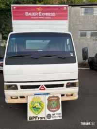 BPFRON e PF recuperam caminhão furtado na Vila Portes em Foz do Iguaçu