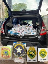 Policia Federal, Policia Militar e Receita Federal apreende veículo com cigarros contrabandeados na Vila Portes
