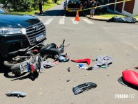 Mulher morre após colisão entre carro e moto no bairro AKLP em Foz do Iguaçu