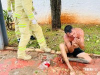 Homem sob efeito de drogas ateia fogo na casa da mãe no bairro Porto Belo