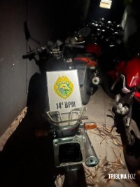 Ação policial resulta na recuperação de veículos, prisões e cumprimento de mandado judicial