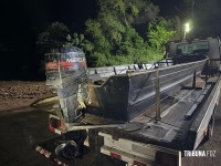 PF e PM apreendem embarcação com 154,6 Kg de maconha e prendem dois paraguaios em Missal