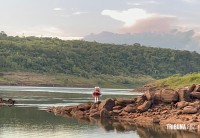 Jovem de 26 anos desaparece após afogamento no Rio Paraná em Foz do Iguaçu