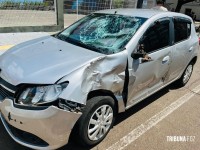 Motociclista fica gravemente ferido após colisão no centro de Foz do Iguaçu
