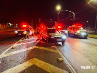 Perseguição termina com apreensão de maconha e mulher presa durante a madrugada em Foz do Iguaçu 