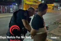 Rapaz quis impor respeito na quebrada e volta “armado até os dentes” no bairro Três Lagoas após acidente, mas com uma pistola de brinquedo