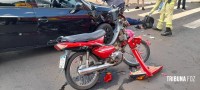 Motociclista é socorrida pelo Siate após colisão na Av. Paraná
